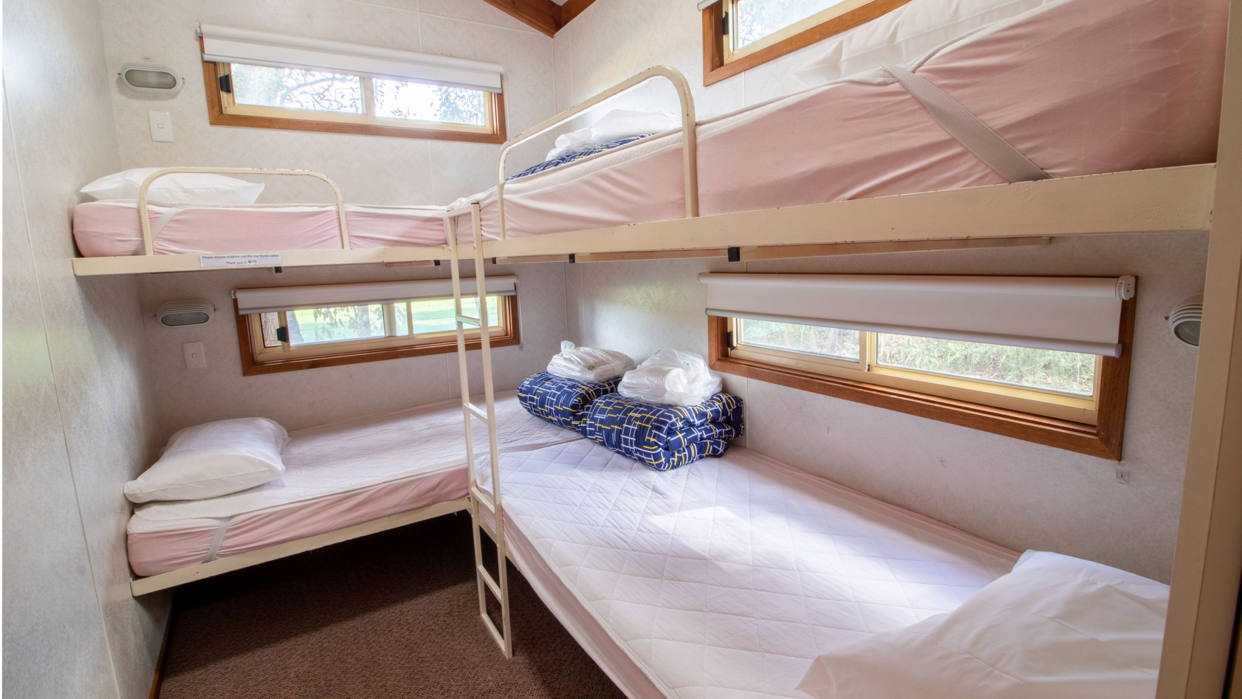 Family Cabin bunk bedroom